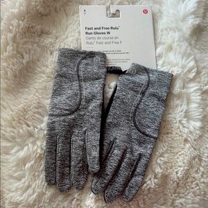 Lululemon Gray Run Gloves
